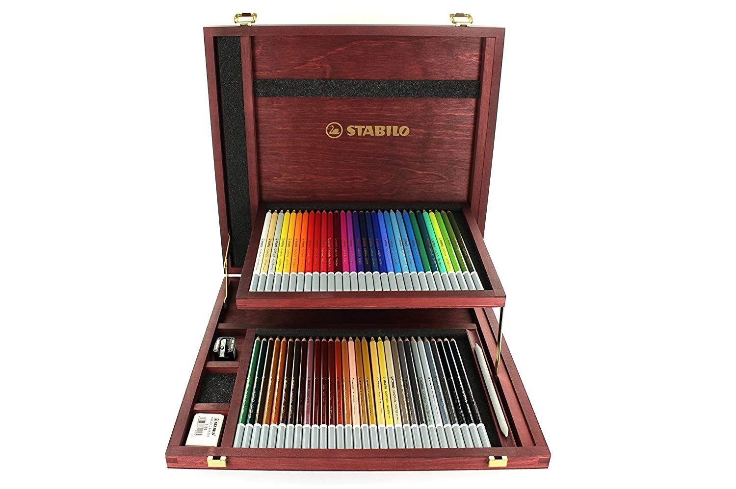 Dřevěný kufřík STABILO CarbOthello s 60 barevnými pastelkami