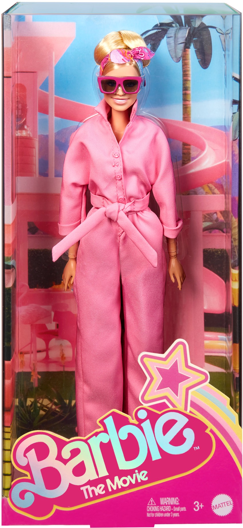 Barbie v růžovém filmovém overalu