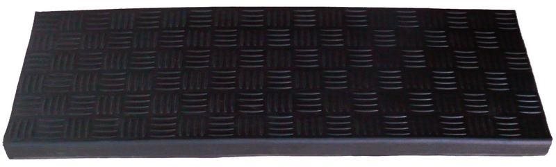 DuraHome Nášlapná rohož na schody gumová Gossan 25 × 75cm, černá