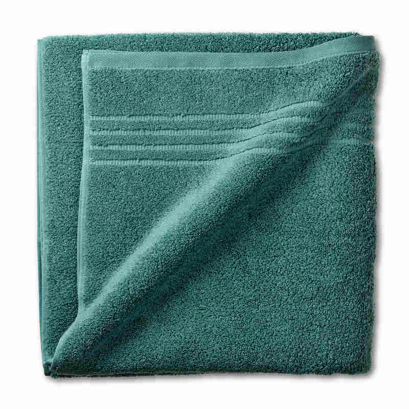 KELA Leonora Premium 100% bavlna borovice zelená 70 × 140 cm