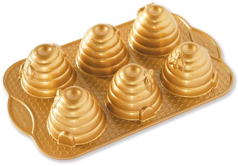 NORDIC WARE Forma na šest malých bábovek VČELÍ ÚLY zlatá