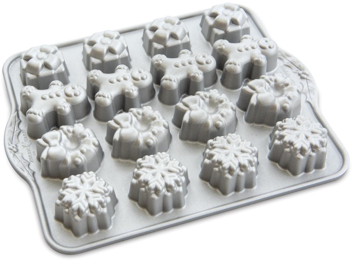 NORDIC WARE Forma na 16 ks vánočních motivů stříbrná
