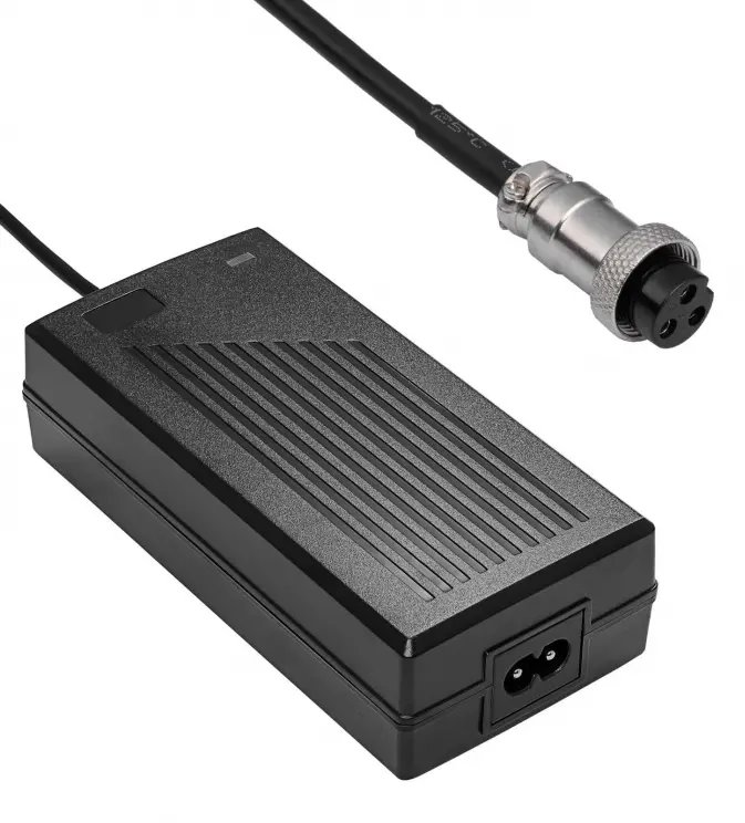 Akyga zdroj e-skútru 42V / 2A 84W GX16 3-pin 12mm