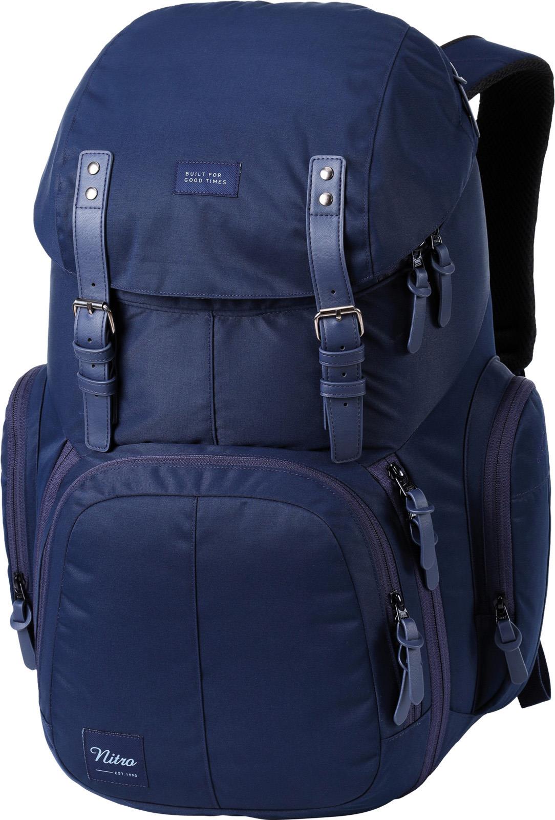 Batoh Nitro Weekender Night Sky s moderním designem a prostorným interiérem.