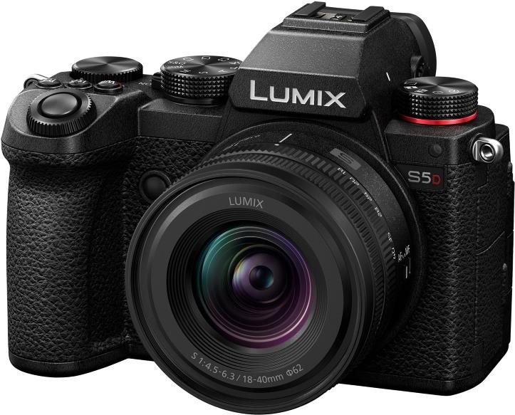 Panasonic Lumix DC-S5D + Lumix S 18–40 mm f/4,5–6,3