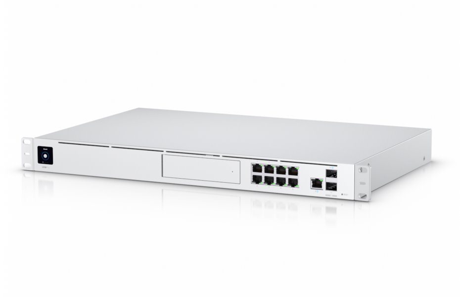 Ubiquiti UniFi Dream Machine Pro - router a firewall