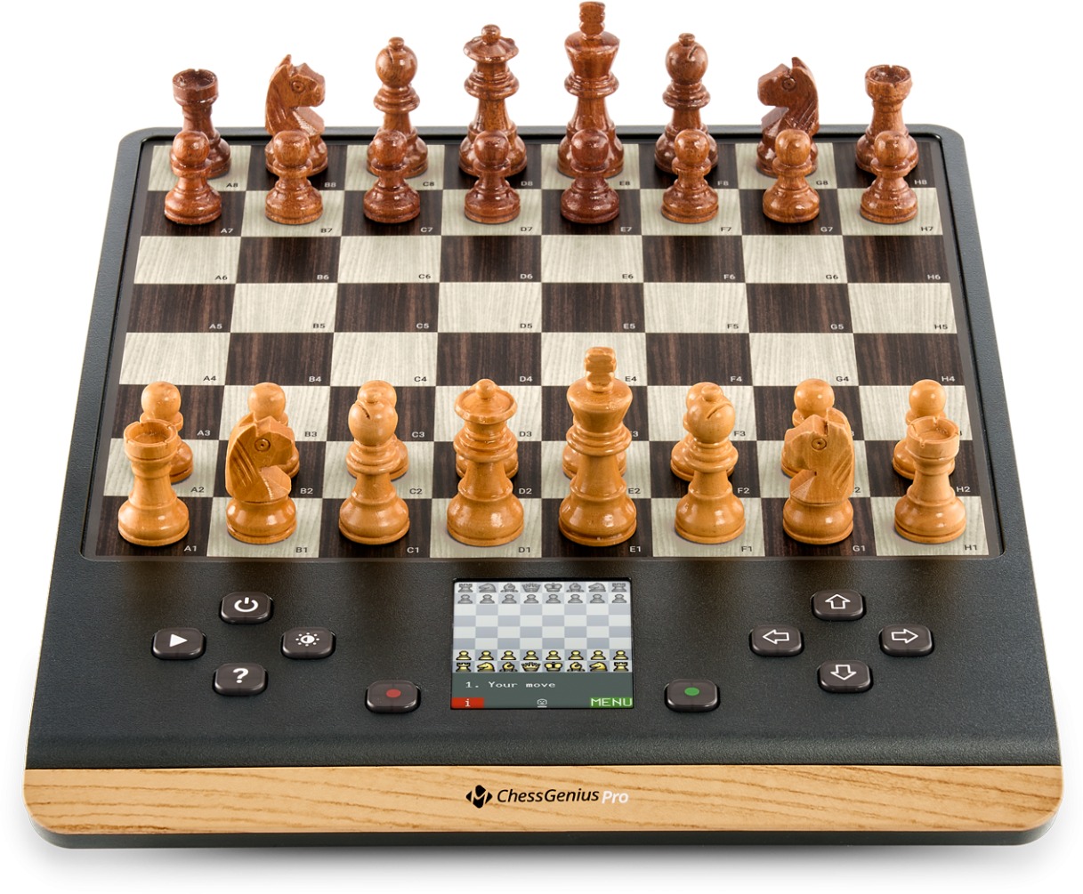 Millennium Chess M818 Pro Wood Edition - stolní elektronické šachy