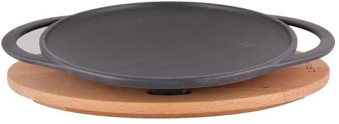 LAVA METAL Litinová pánev "wok" 28 cm s dřevěným podstavcem