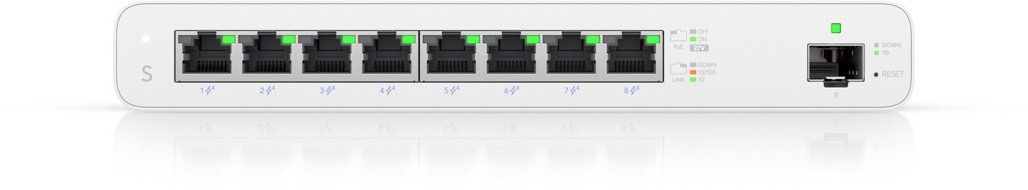 Ubiquiti UISP Switch s 8 Gigabit Ethernet porty