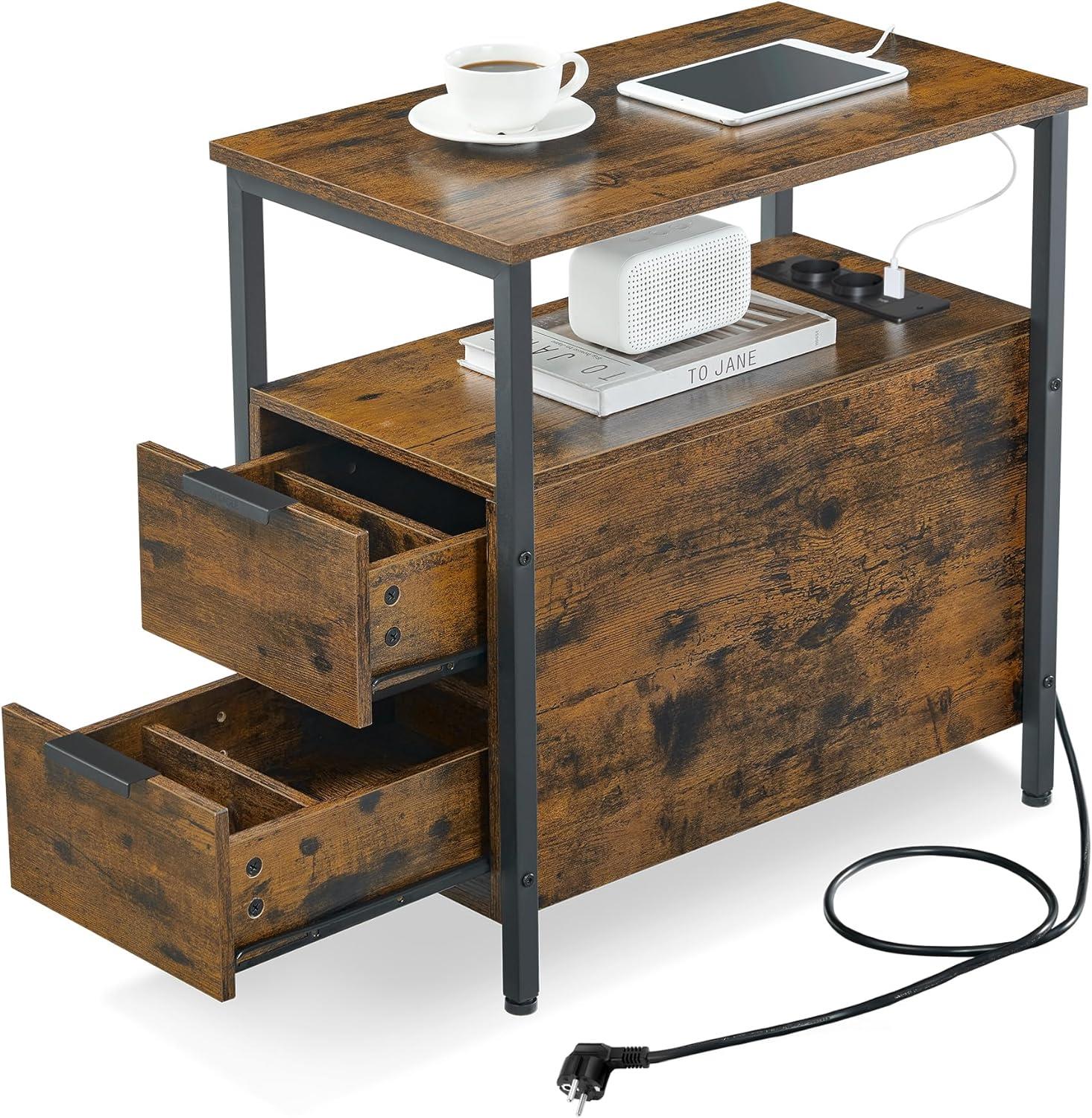 Houseland Odkládací stolek s nabíjecí stanicí Vasagle Brill, hnědo-černý